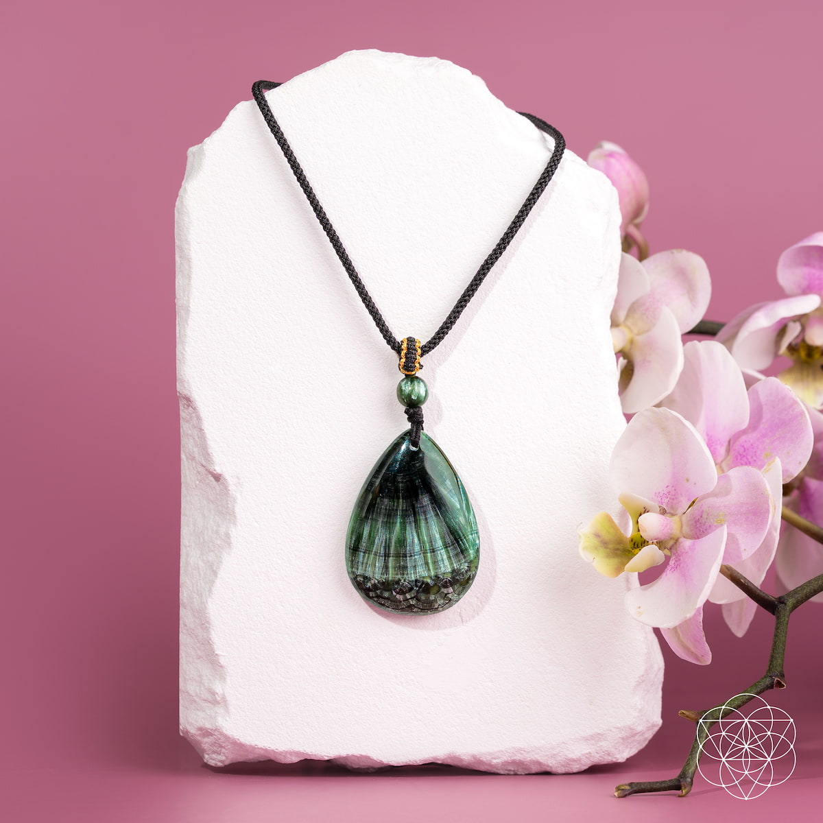 Natural Seraphinite Pendant