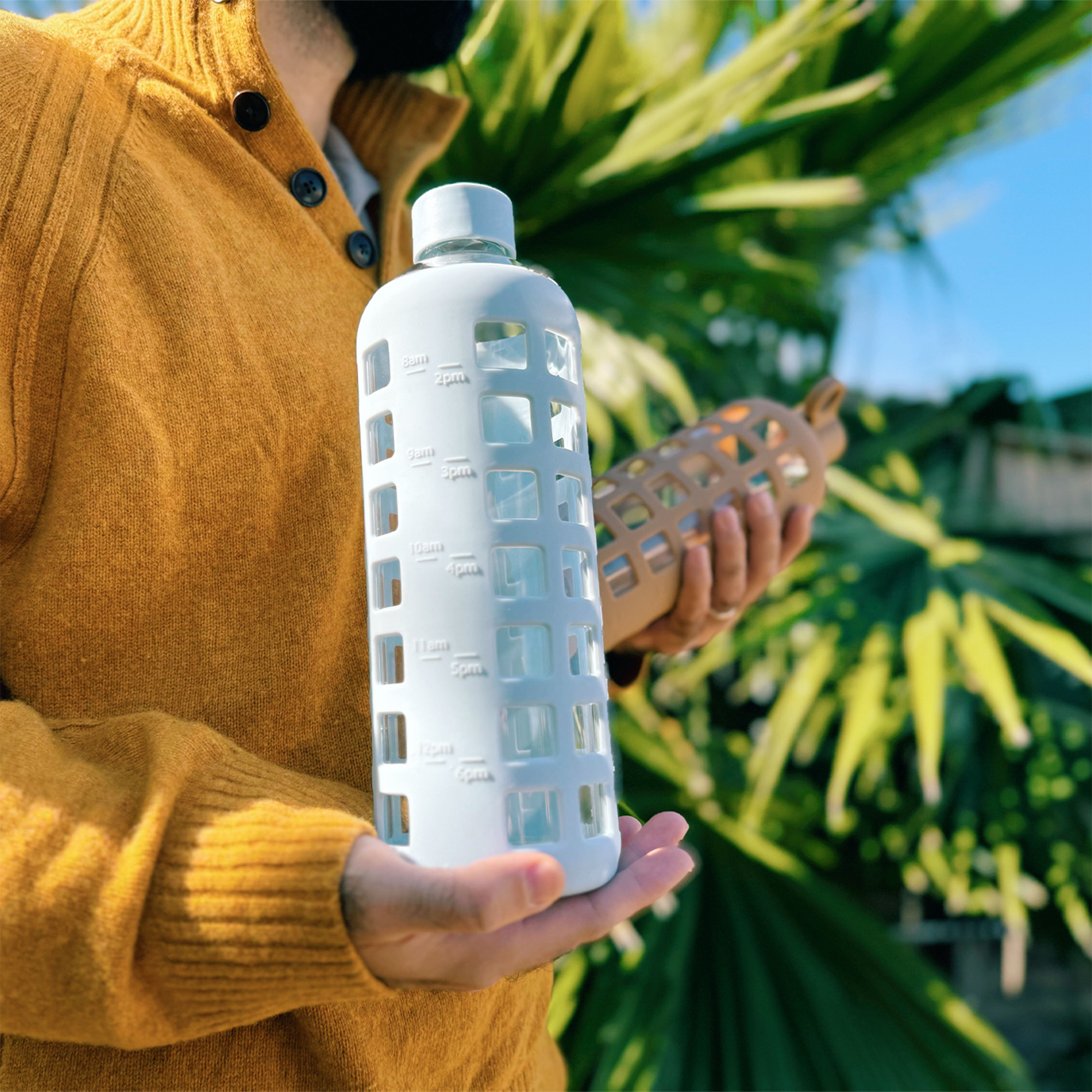 Purifyou Glass Water Bottle with Silicone Sleeve