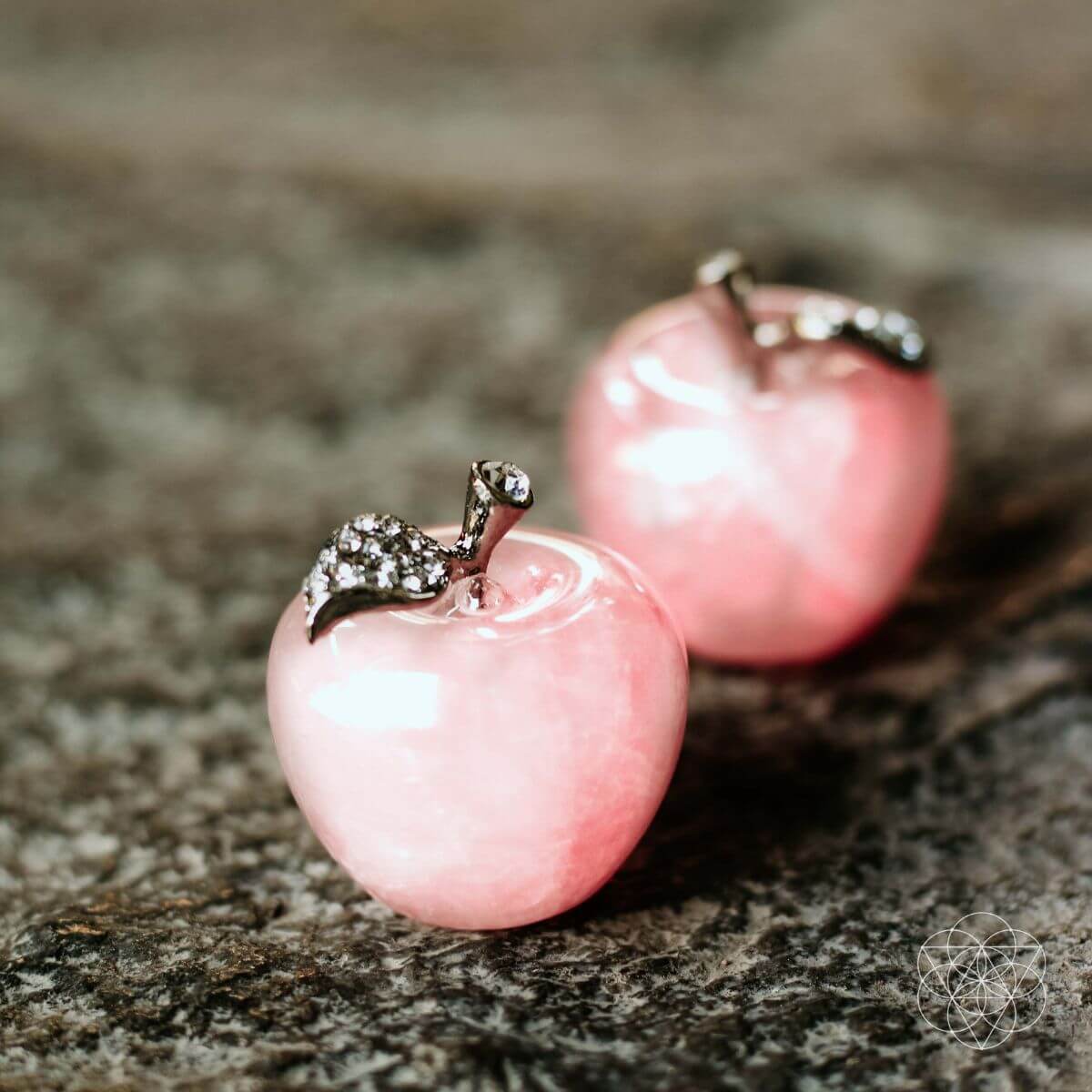 Rose Quartz Apple Decor